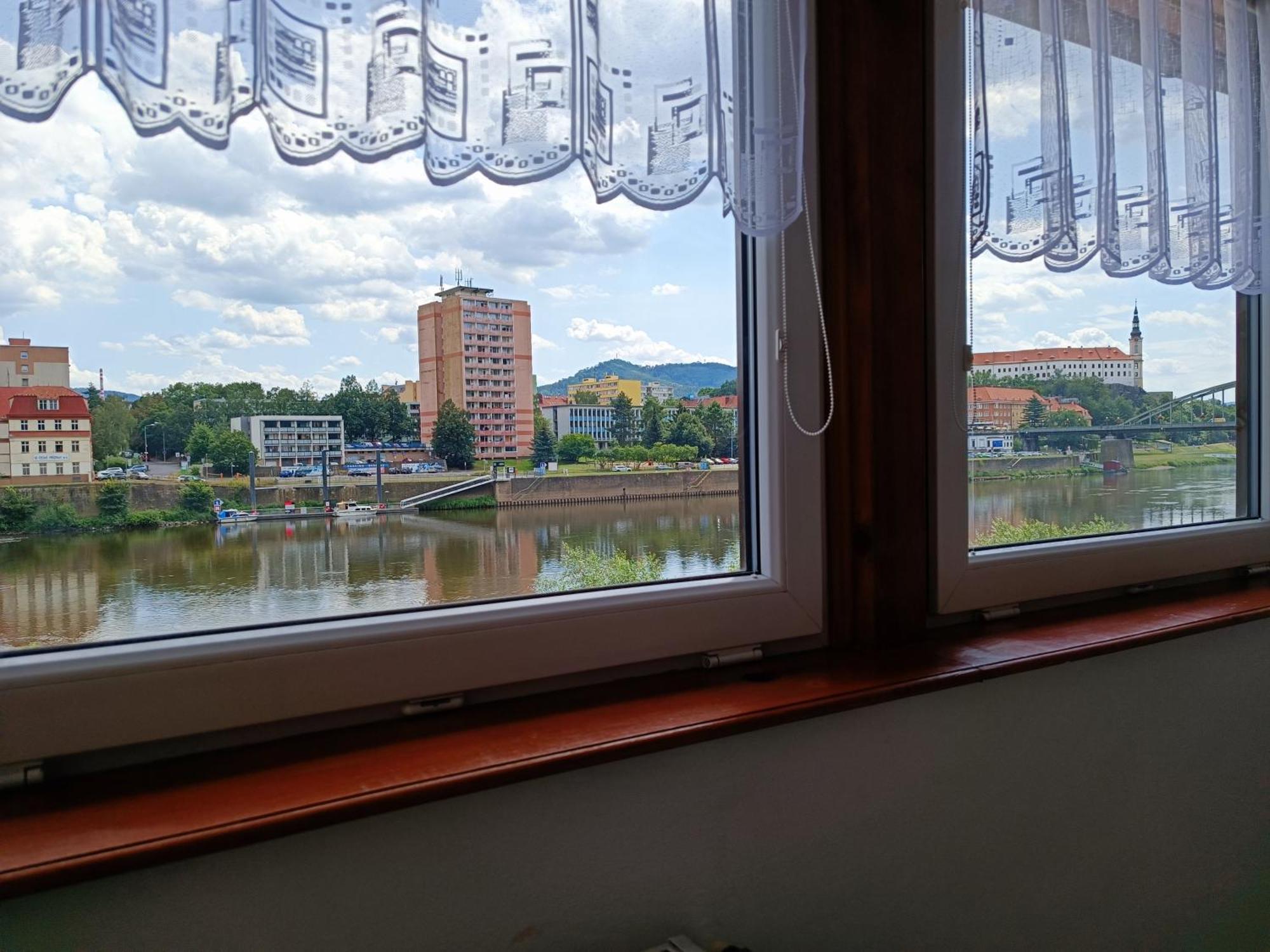 U Bocmana S Vyhledem Na Zamek A Labe Lejlighed Decin Eksteriør billede